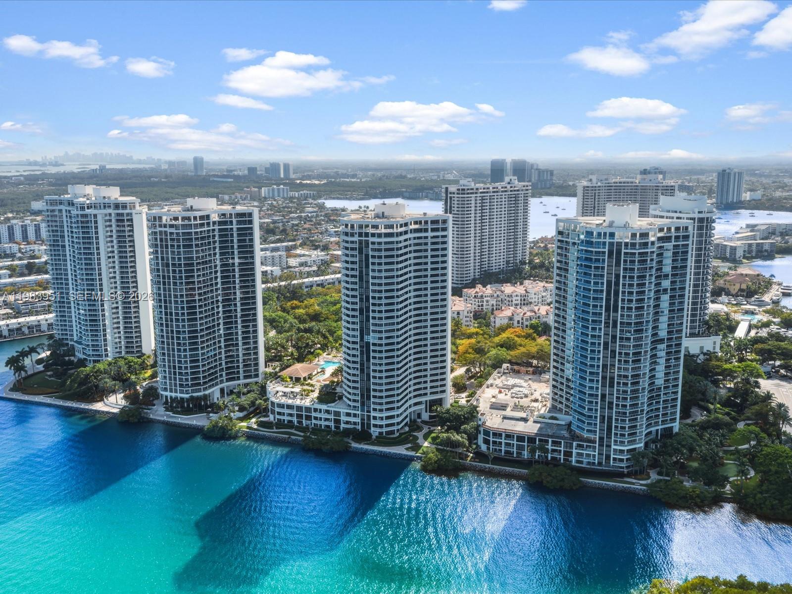 3000 Island Blvd #1501, Aventura FL 33160
