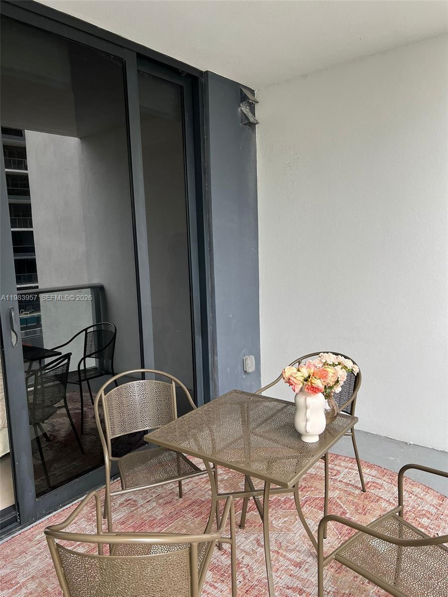 1010 Brickell Ave #2010, Miami FL 33131
