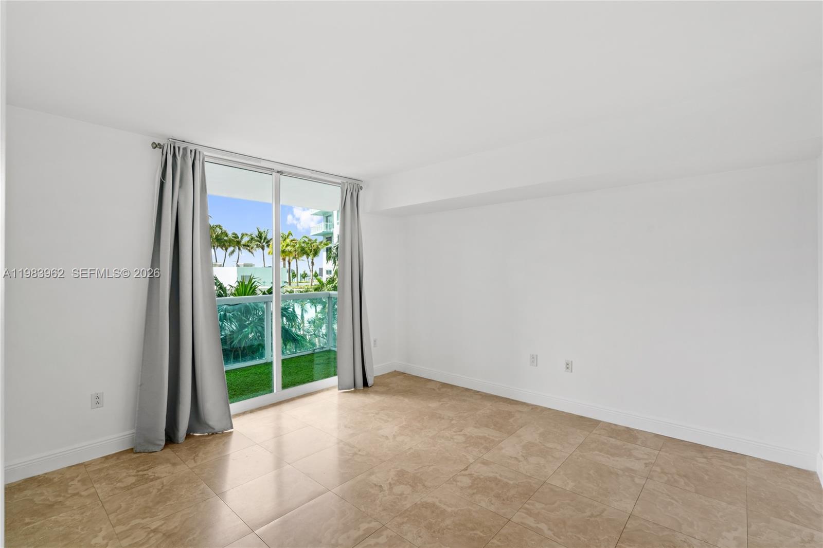 1800 N Bayshore Dr #1208, Miami FL 33132