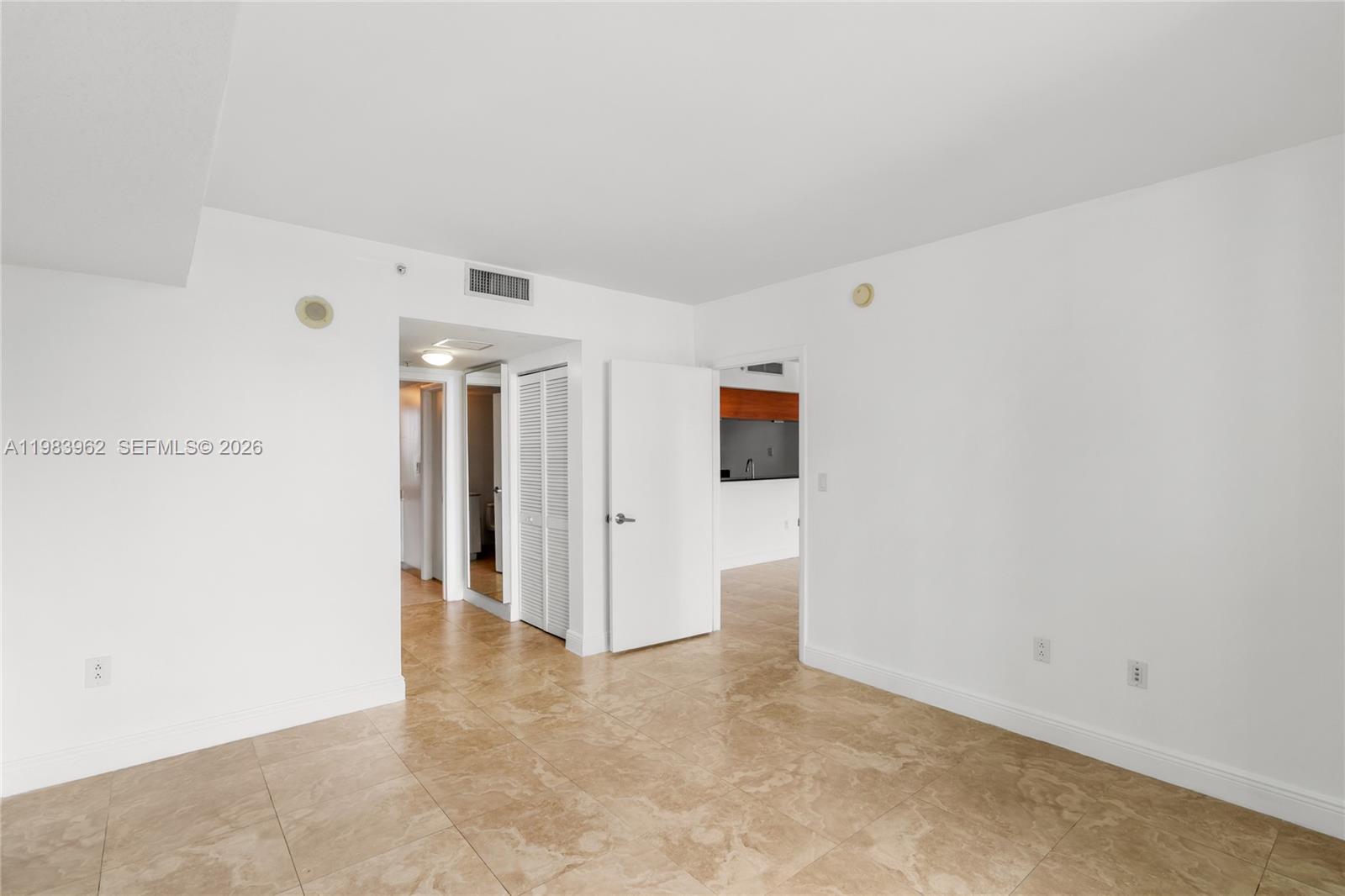 1800 N Bayshore Dr #1208, Miami FL 33132