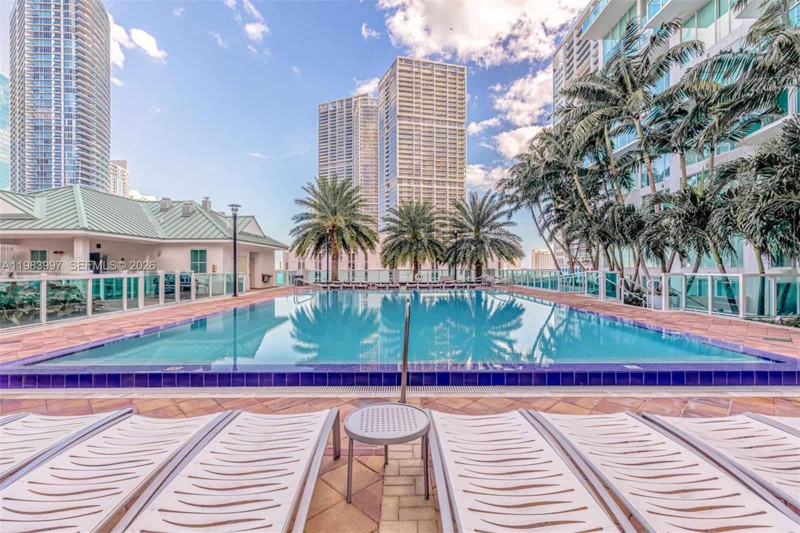 41 SE 5th St #1106, Miami FL 33131