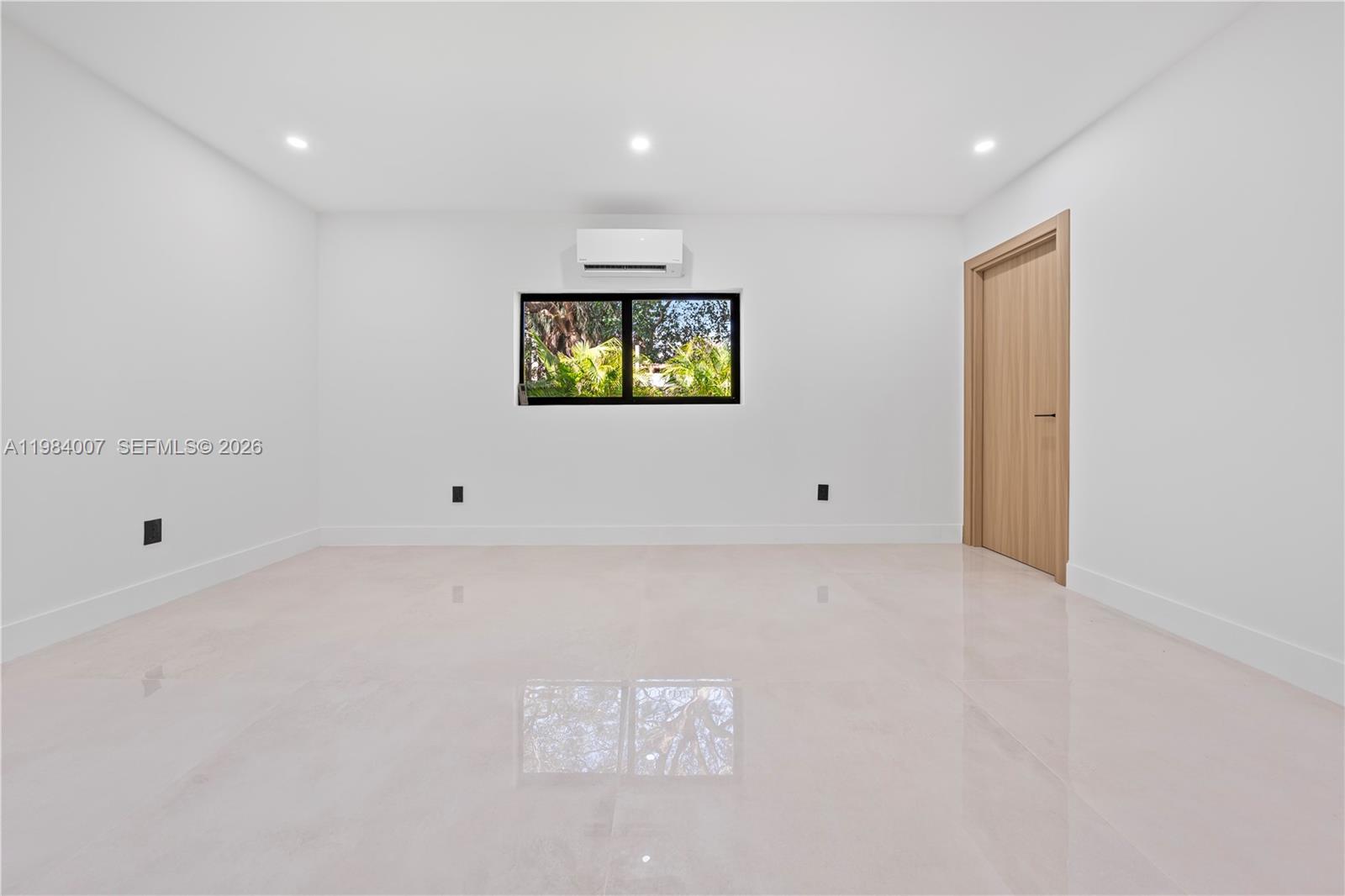 12335 Griffing Blvd, North Miami FL 33161