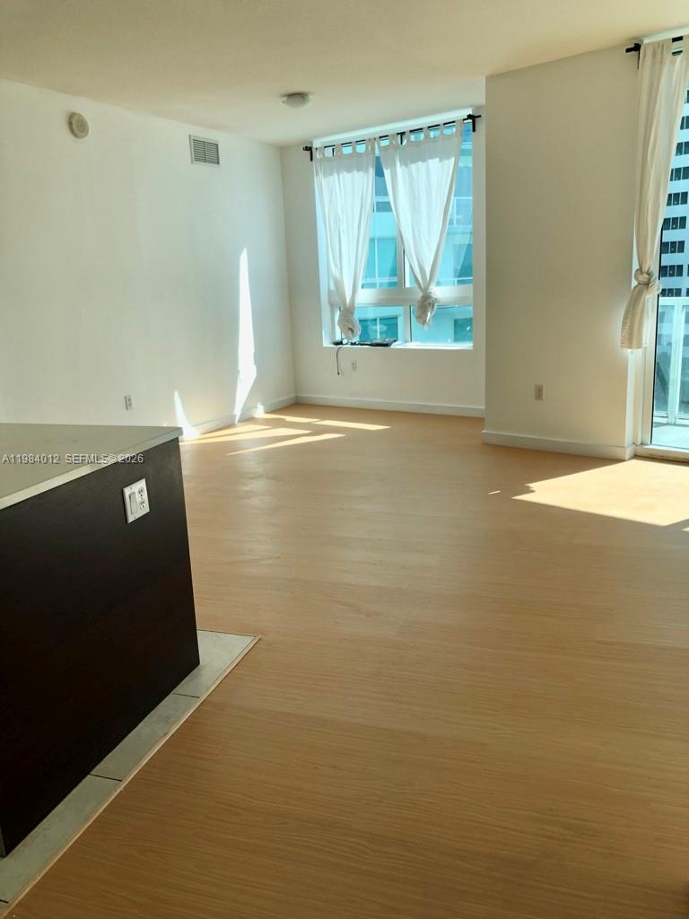 1900 N Bayshore Dr #1619, Miami FL 33132