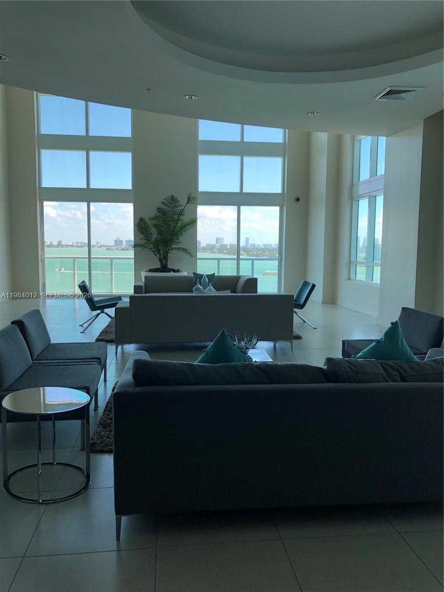 1900 N Bayshore Dr #1619, Miami FL 33132