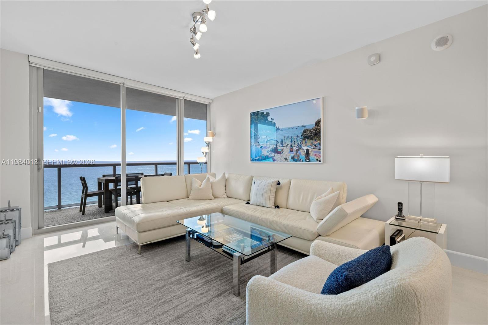 6799 Collins Ave #1404, Miami Beach FL 33141