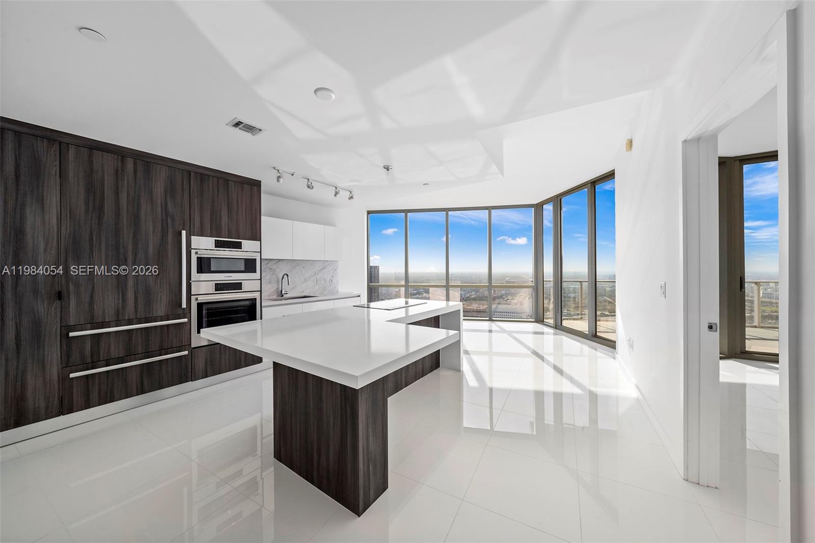 851 NE 1st Ave #4010, Miami FL 33132
