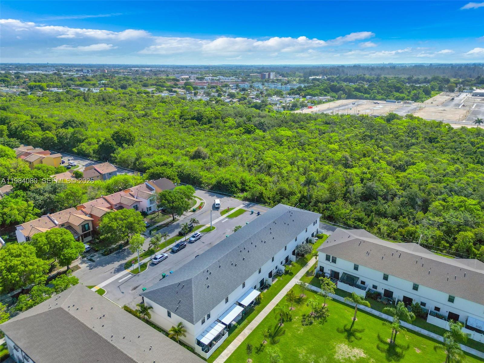 617 SW 11th St, Florida City FL 33034