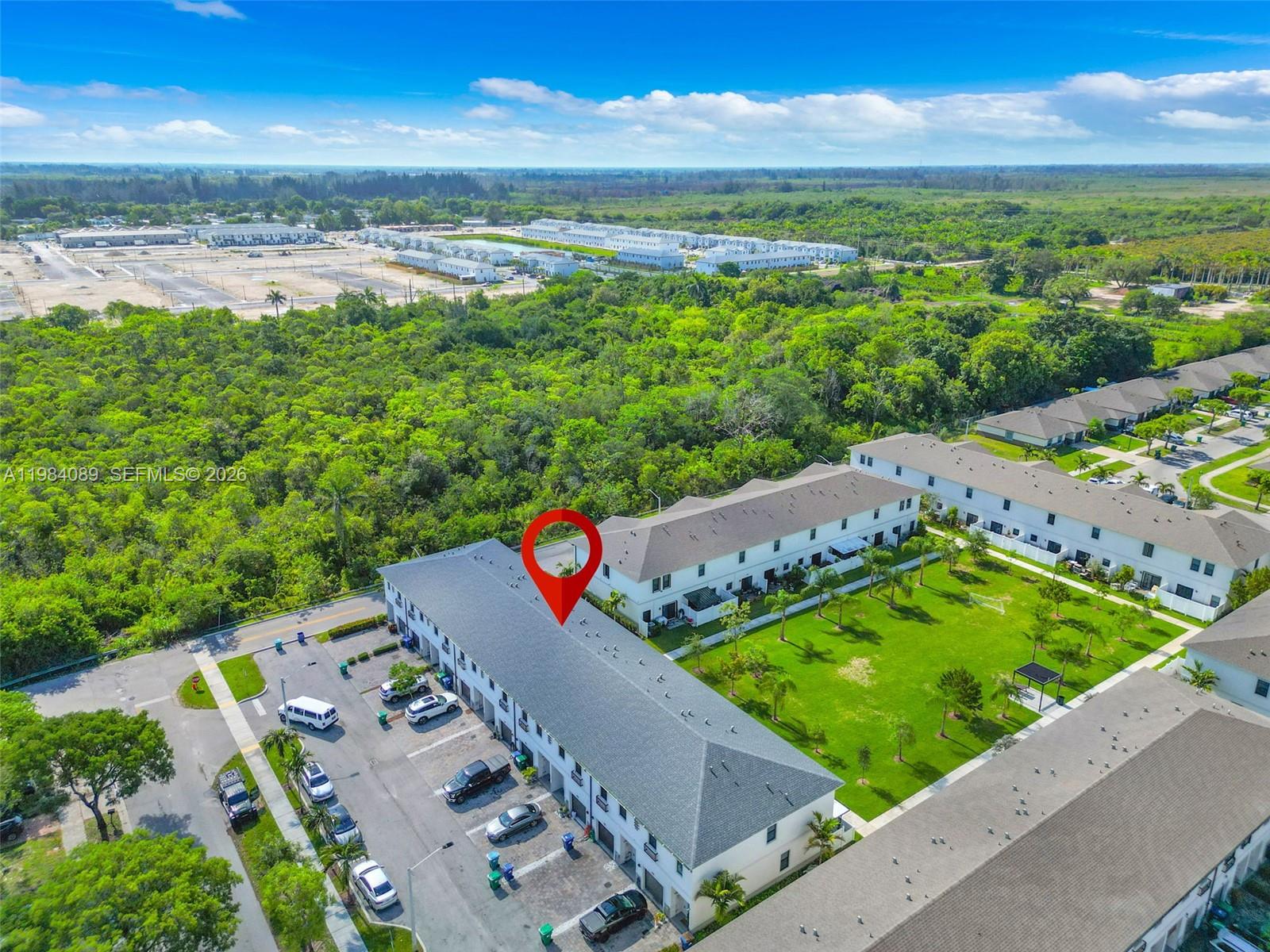 617 SW 11th St, Florida City FL 33034