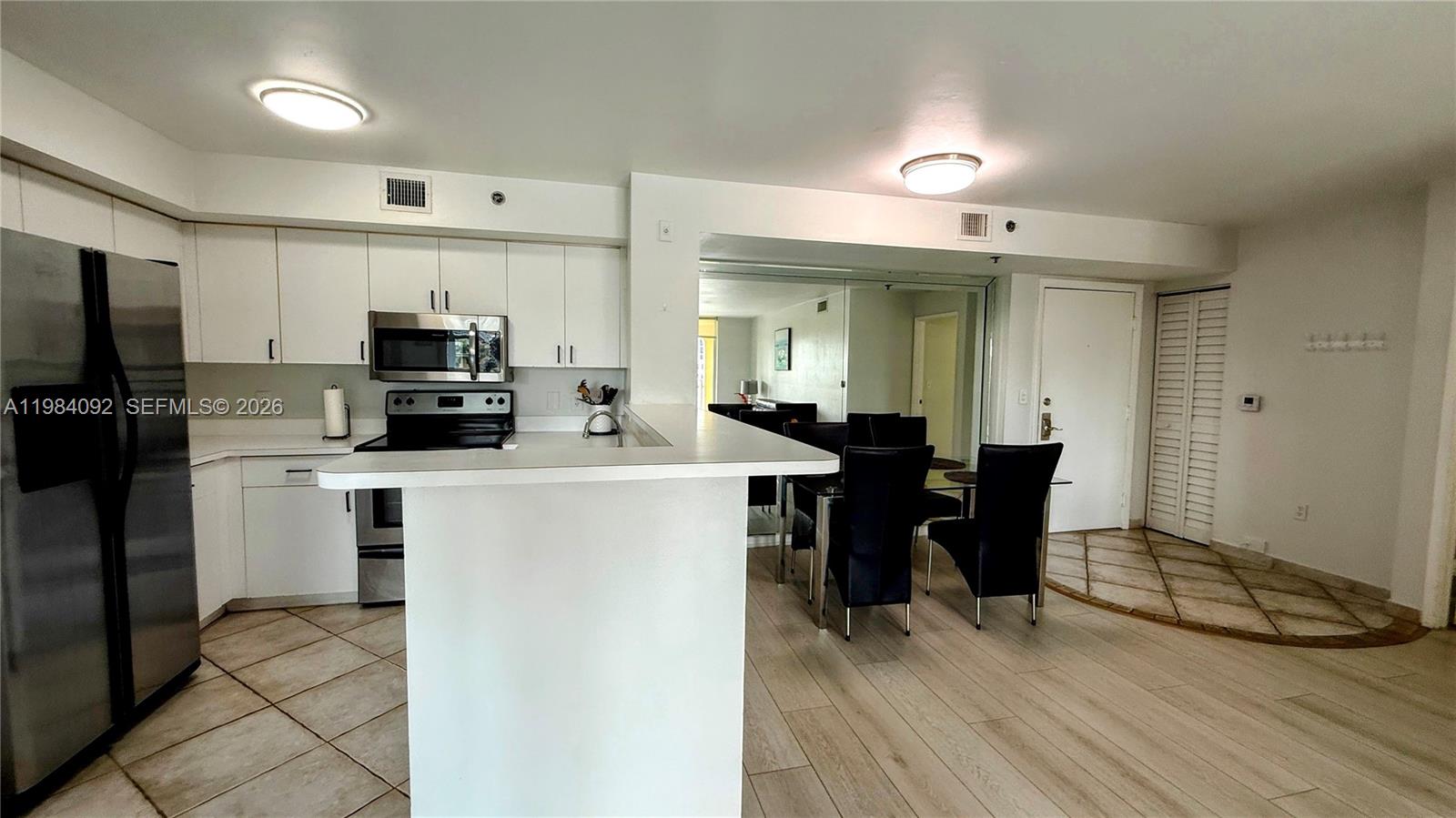 19701 E Country Club Dr #5601, Aventura FL 33180