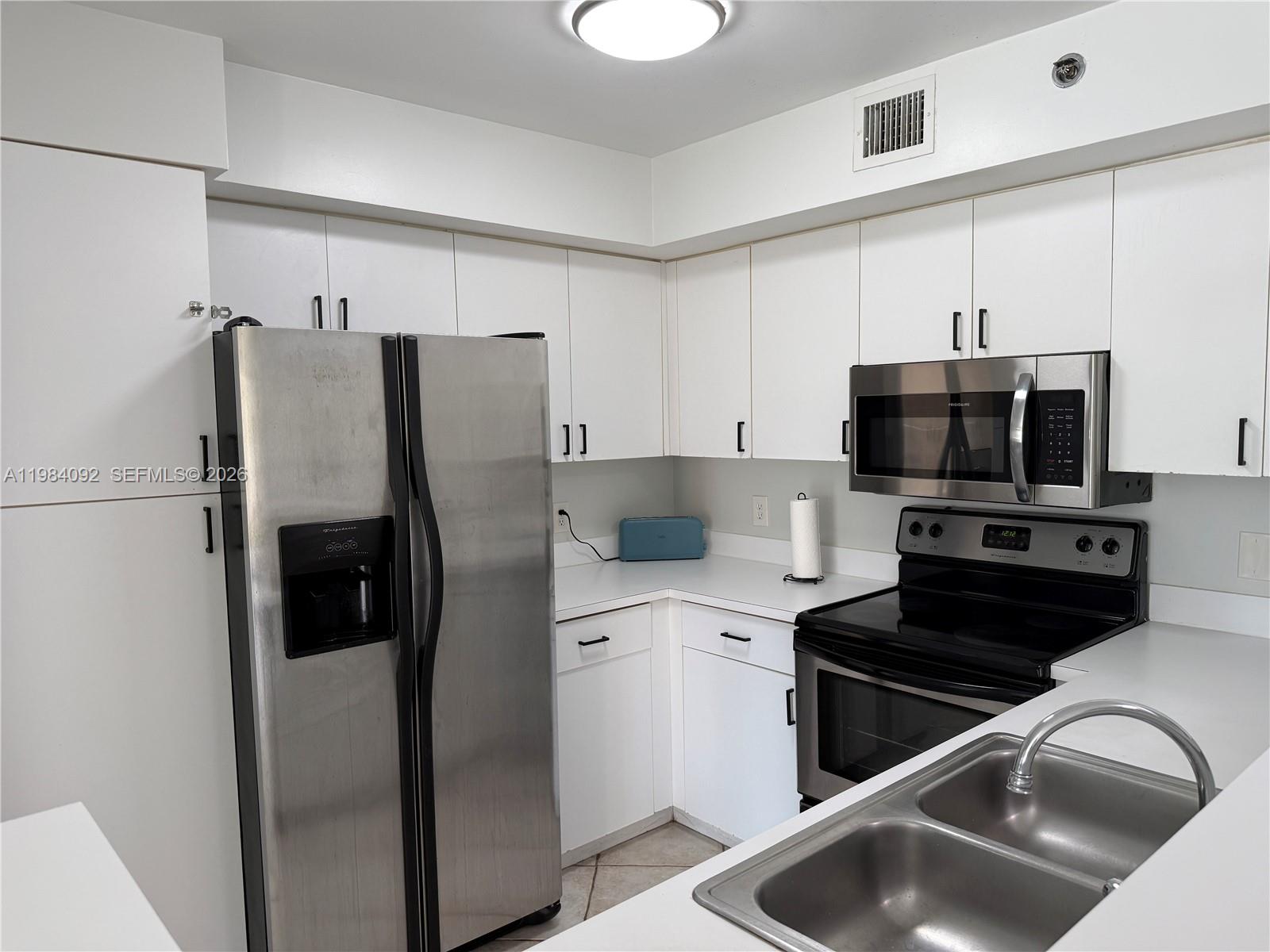 19701 E Country Club Dr #5601, Aventura FL 33180