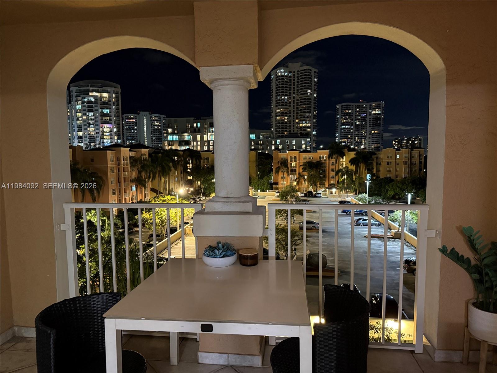 19701 E Country Club Dr #5601, Aventura FL 33180