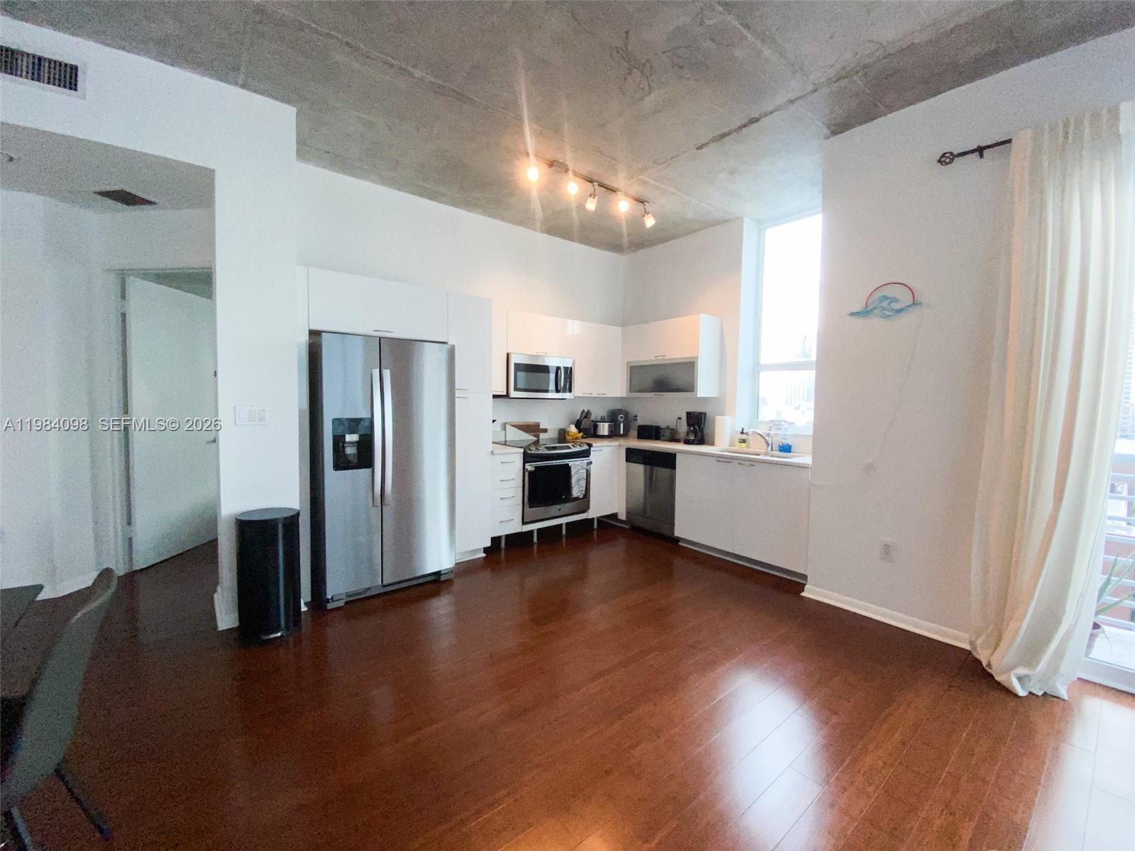 234 NE 3 ST #1201, Miami FL 33132