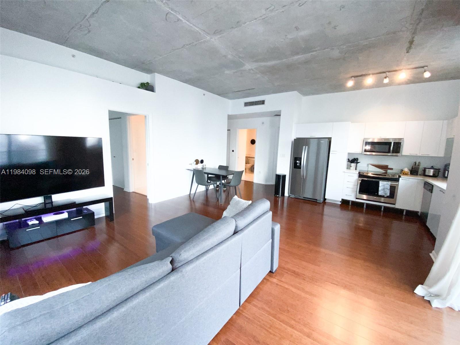 234 NE 3 ST #1201, Miami FL 33132