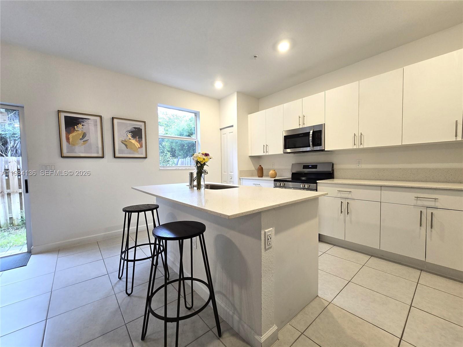 2761 NW 55th Way, Lauderhill FL 33313