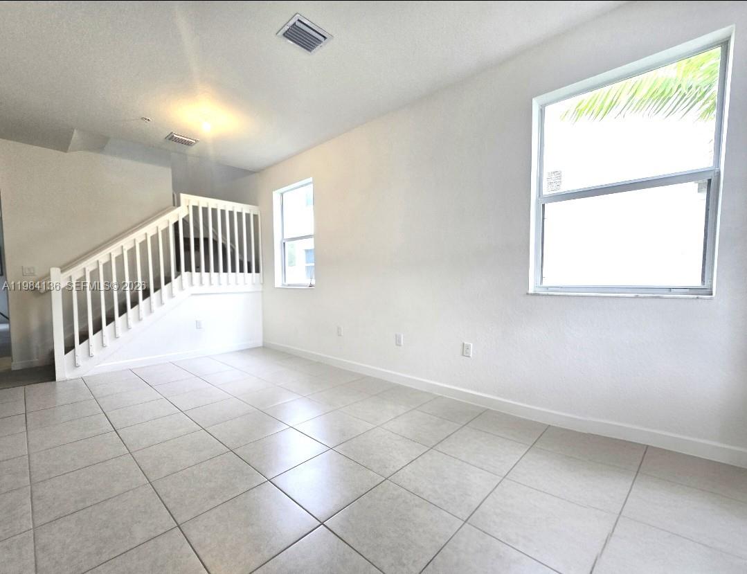 2761 NW 55th Way, Lauderhill FL 33313