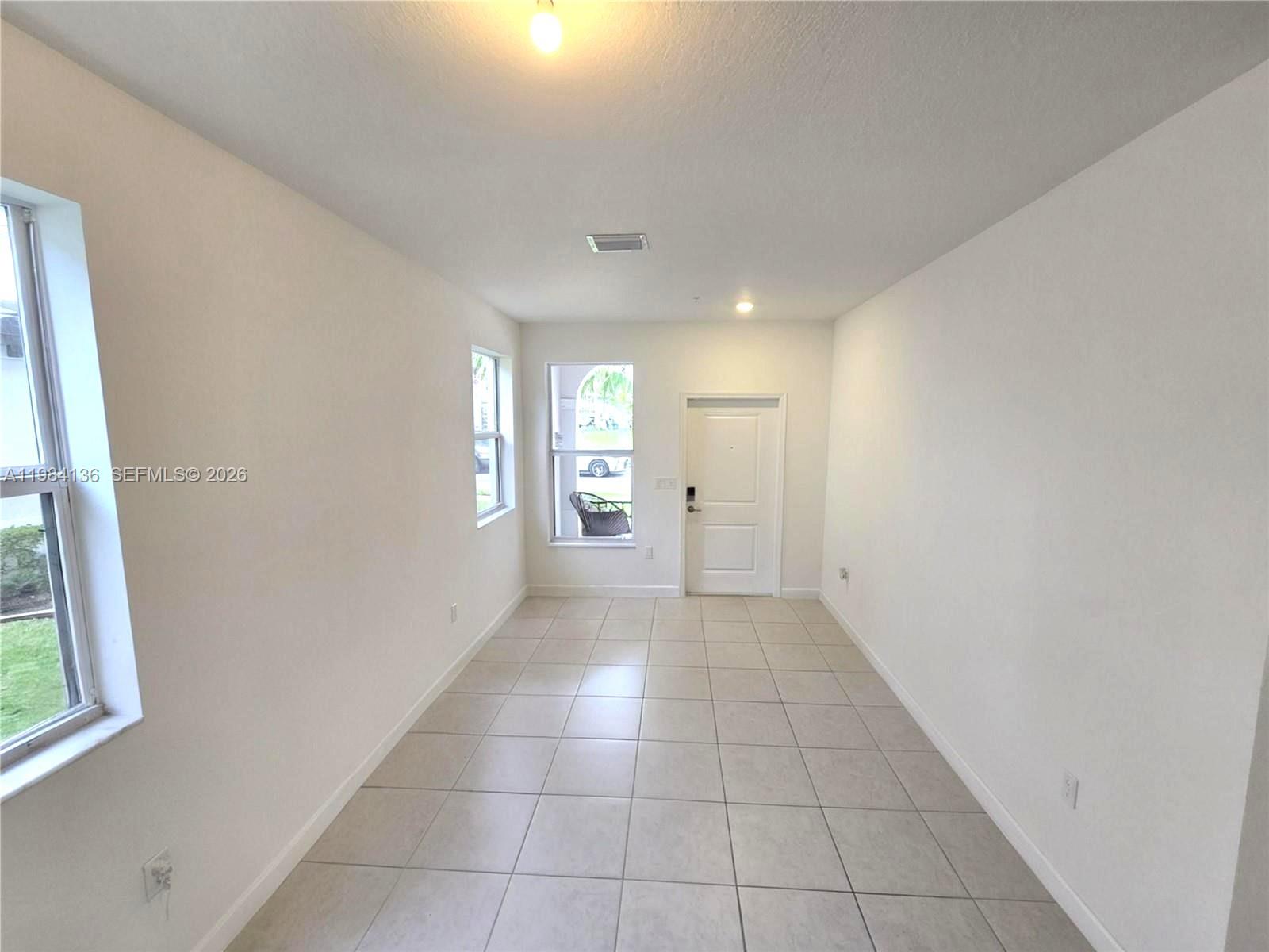 2761 NW 55th Way, Lauderhill FL 33313