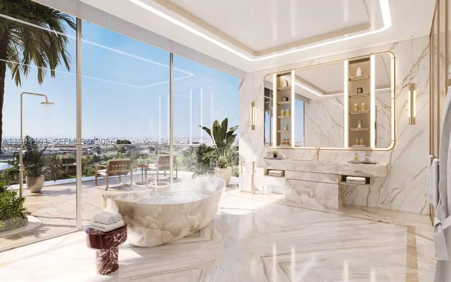 121 Crescent Road #00, Dubai