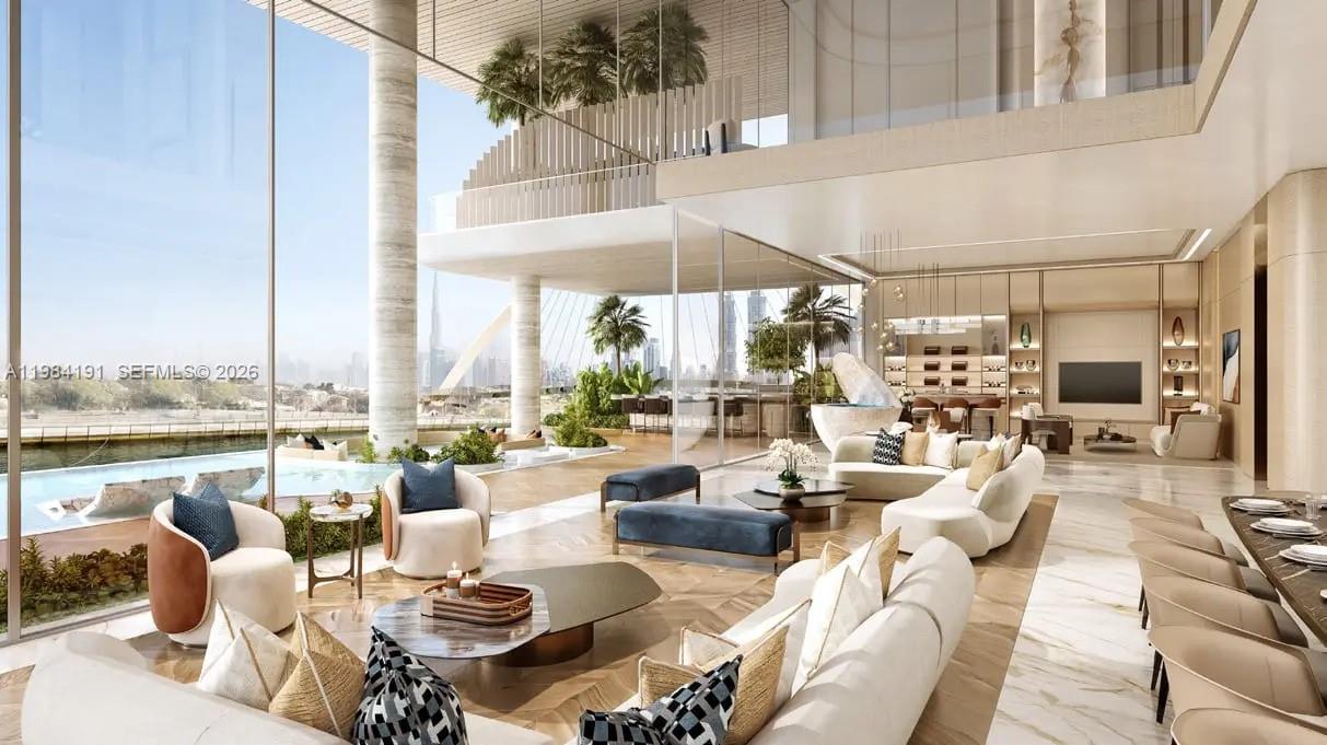 121 Crescent Road #00, Dubai