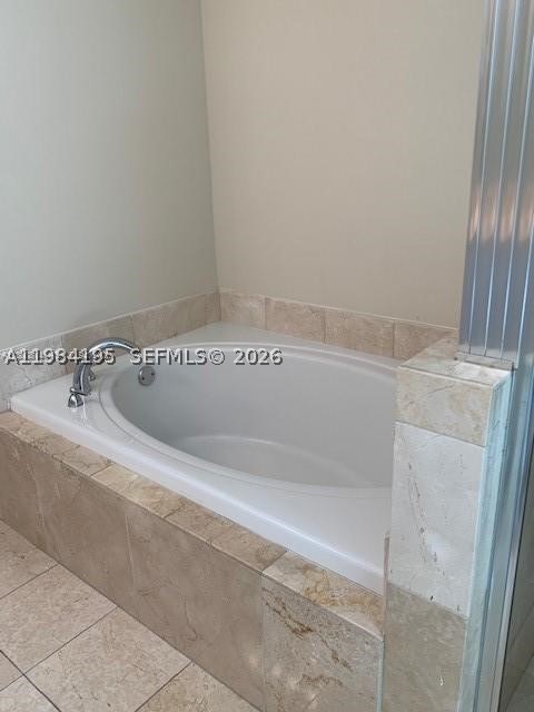 3330 NE 190th St #1018, Aventura FL 33180