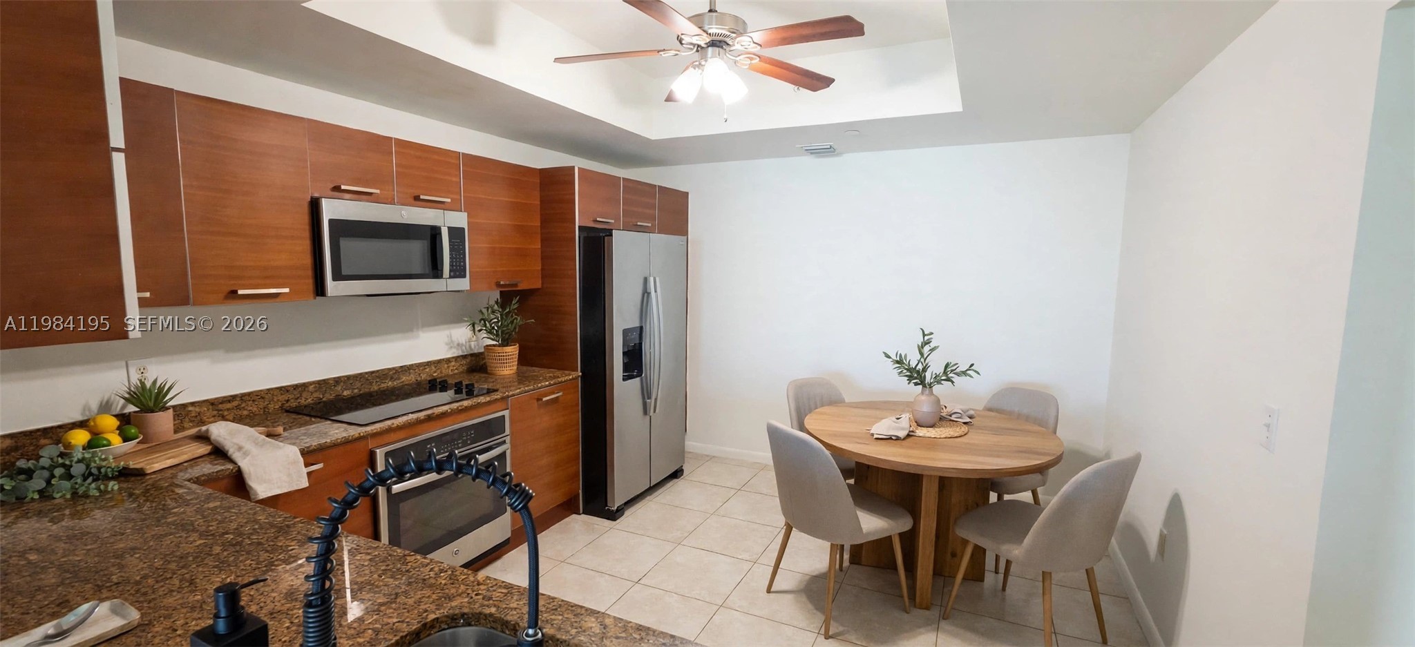 3330 NE 190th St #1018, Aventura FL 33180