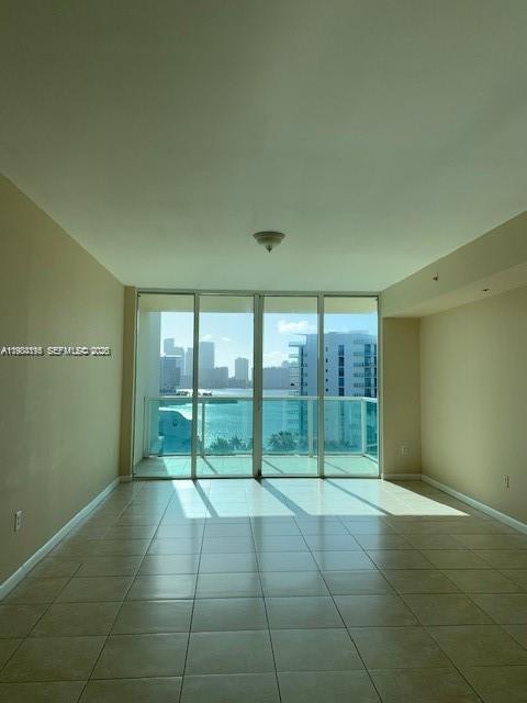 3330 NE 190th St #1018, Aventura FL 33180