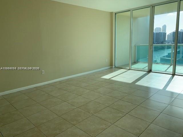 3330 NE 190th St #1018, Aventura FL 33180