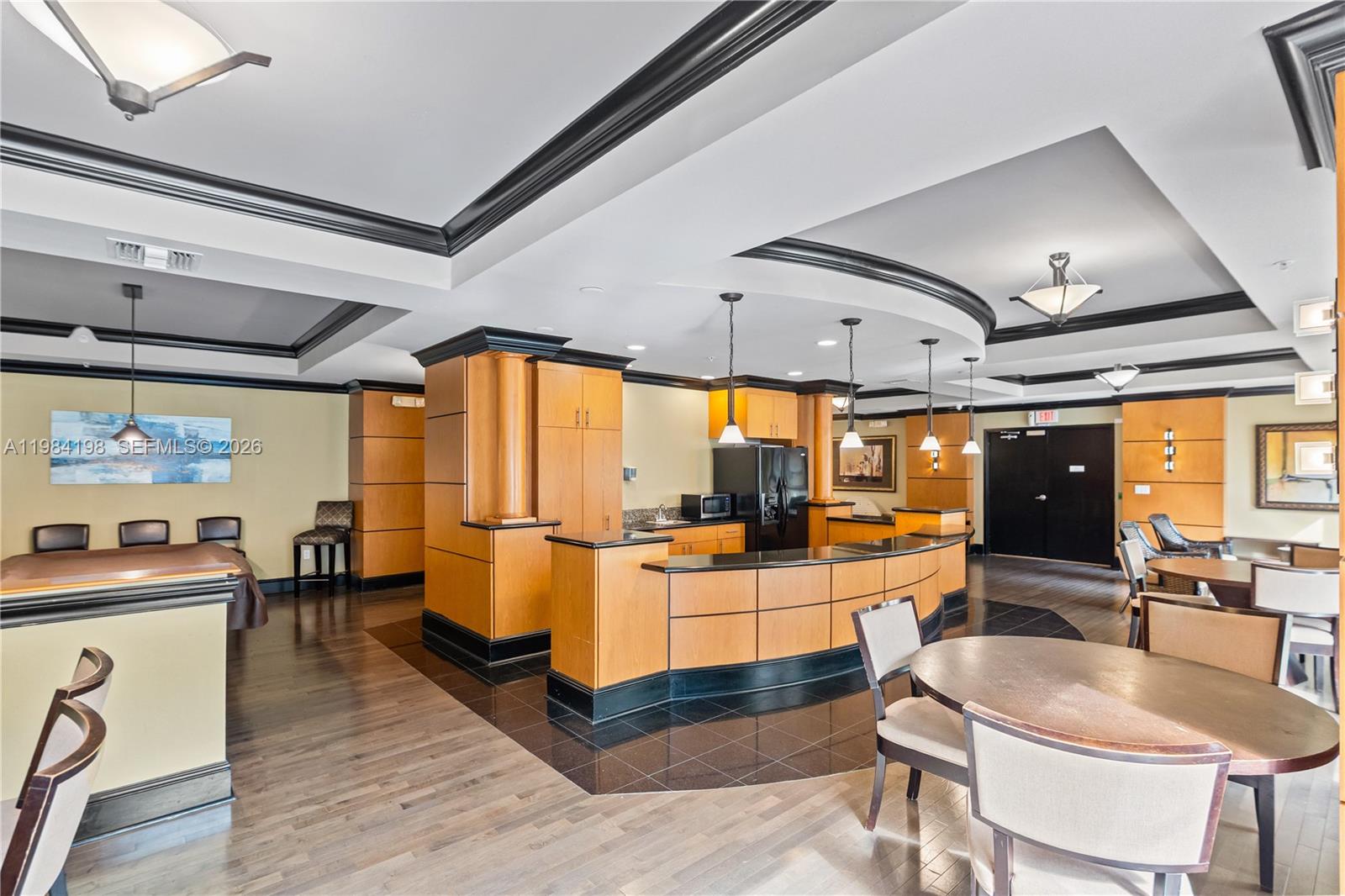 3001 NE 185th St #716, Aventura FL 33180