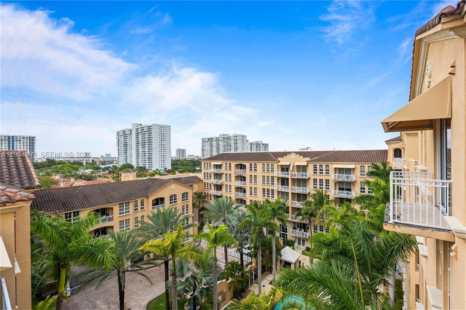 3001 NE 185th St #716, Aventura FL 33180