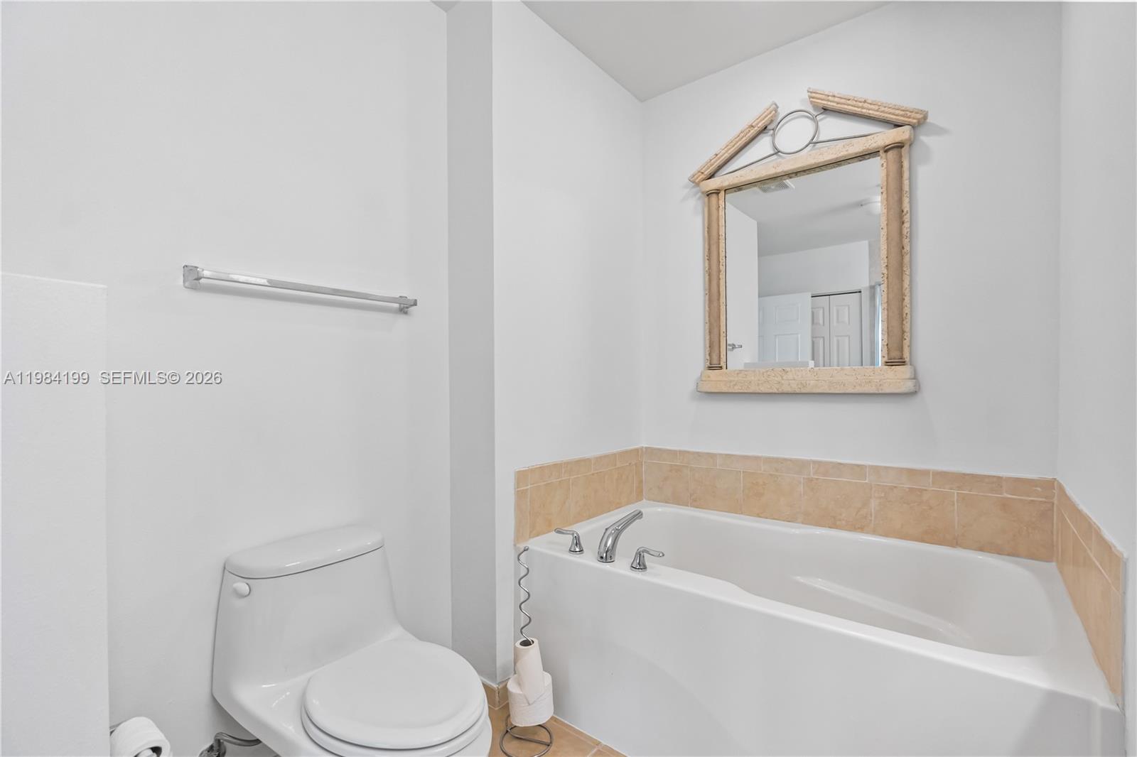 3001 NE 185th St #716, Aventura FL 33180