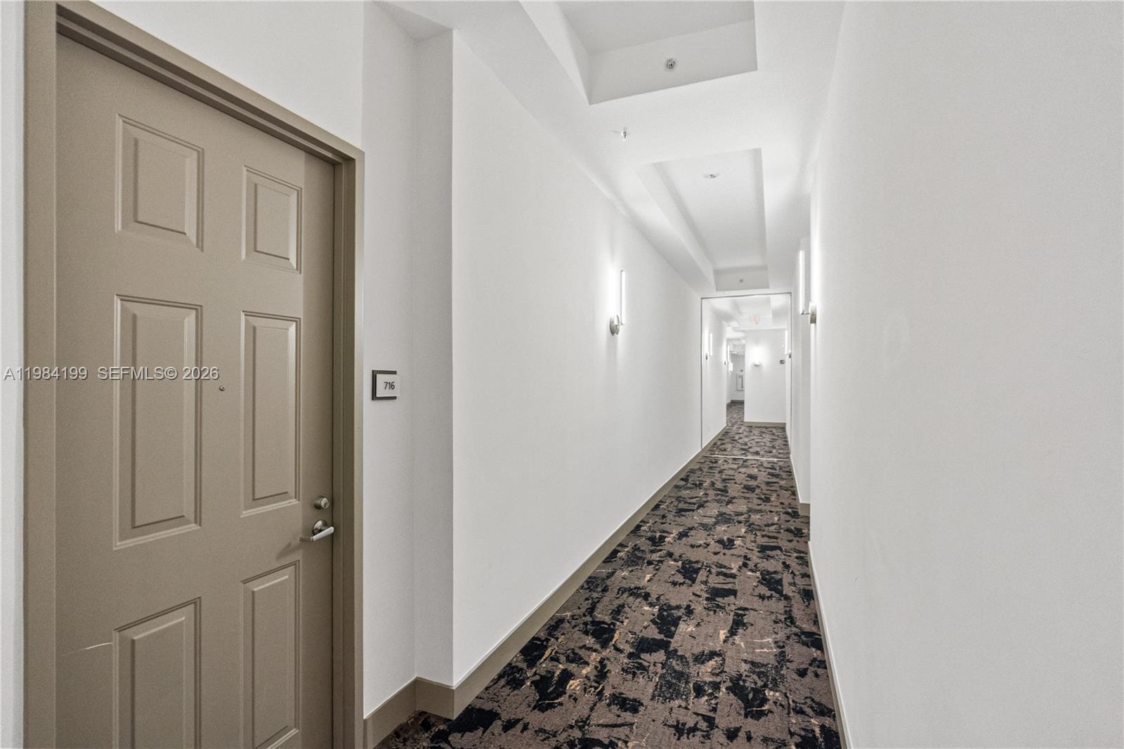 3001 NE 185th St #716, Aventura FL 33180