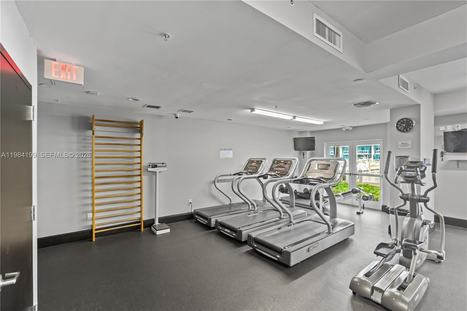 3001 NE 185th St #716, Aventura FL 33180