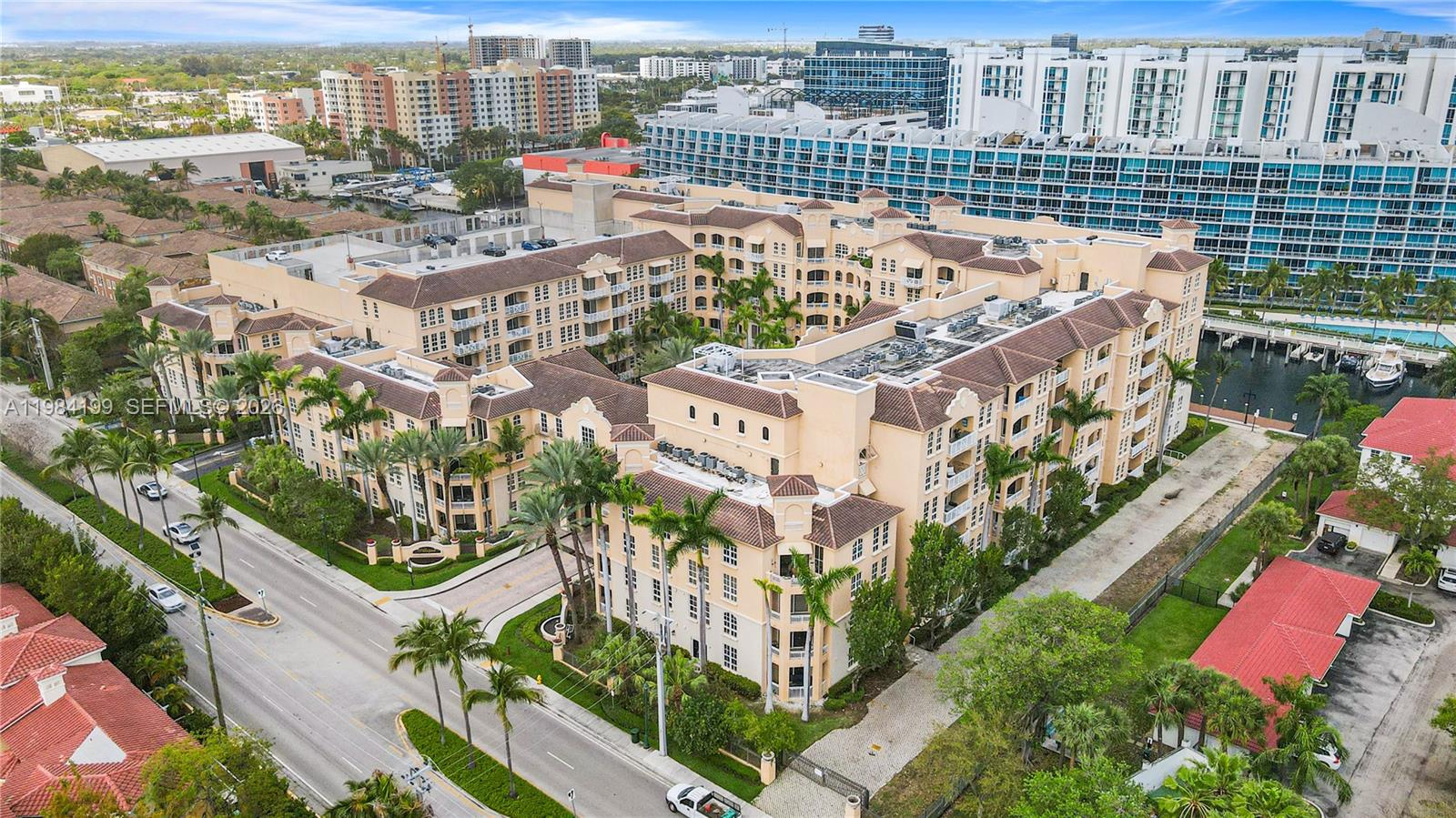 3001 NE 185th St #716, Aventura FL 33180
