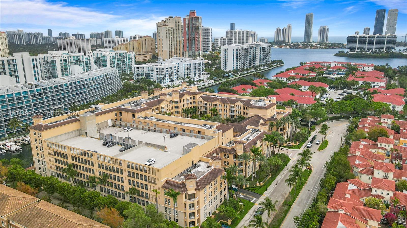 3001 NE 185th St #716, Aventura FL 33180