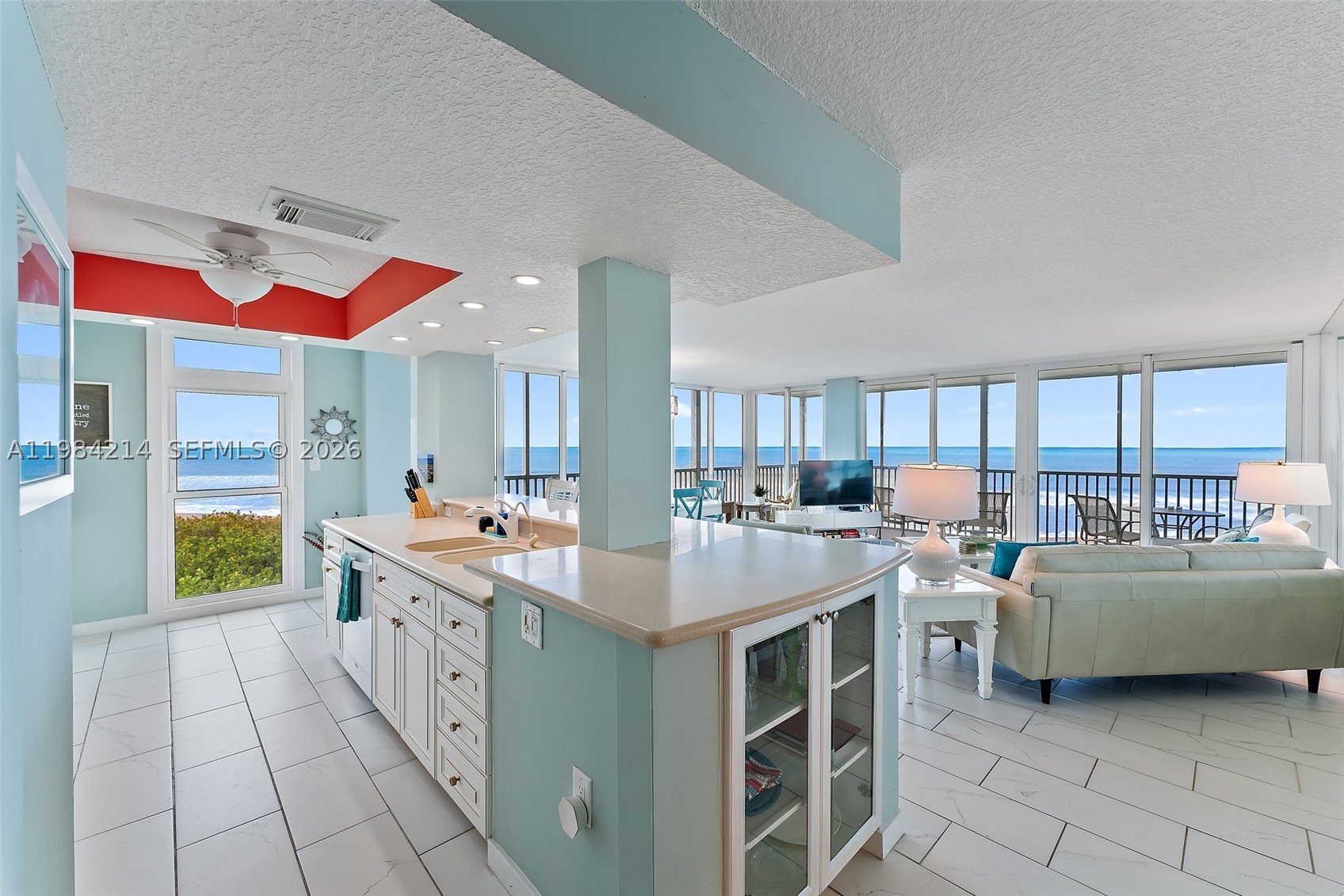 669 NE Plantation Rd #406, Hutchinson Island FL 34996