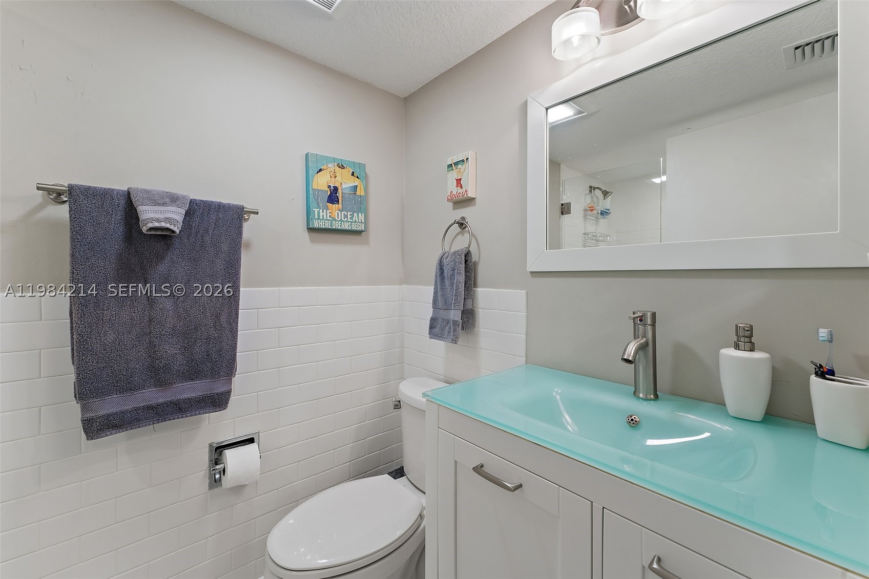 669 NE Plantation Rd #406, Hutchinson Island FL 34996