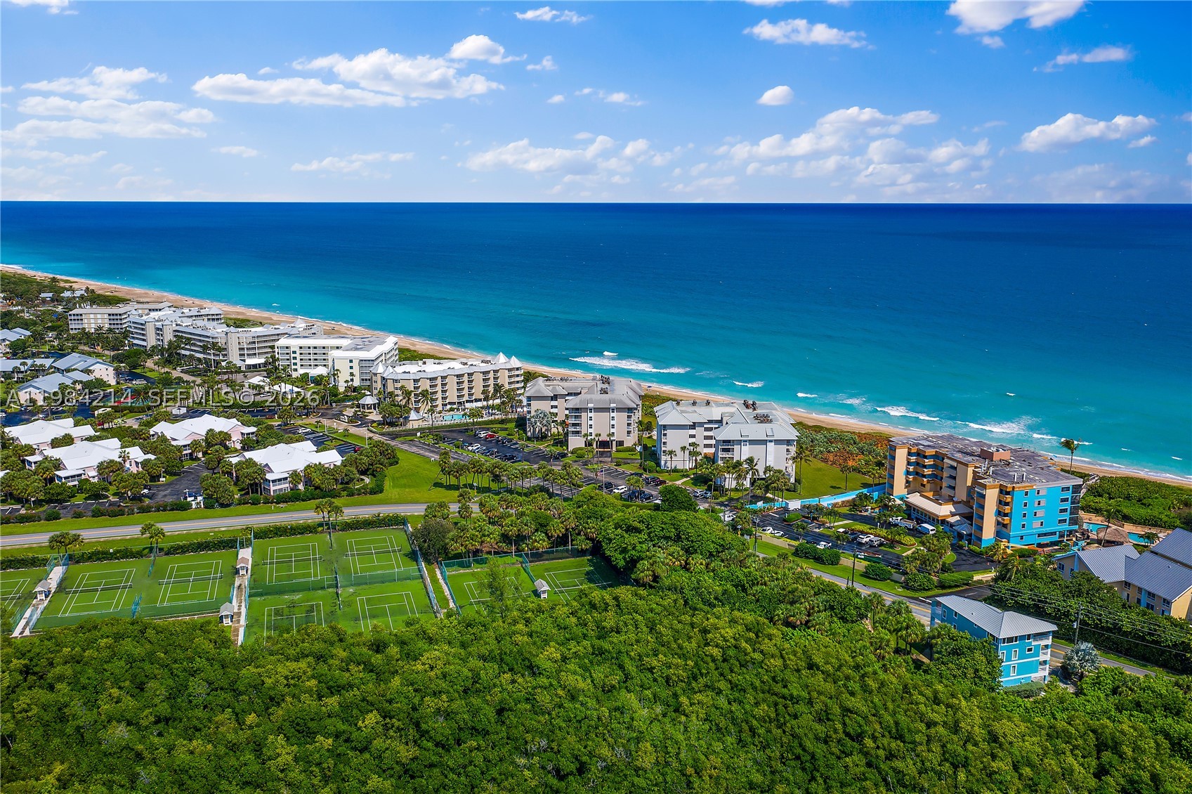 669 NE Plantation Rd #406, Hutchinson Island FL 34996