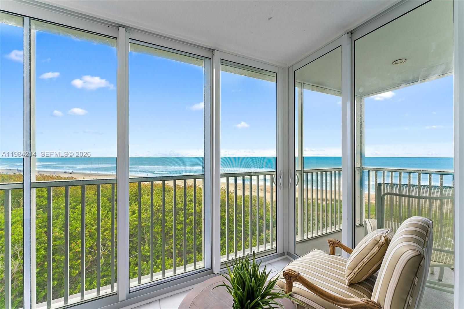 669 NE Plantation Rd #406, Hutchinson Island FL 34996