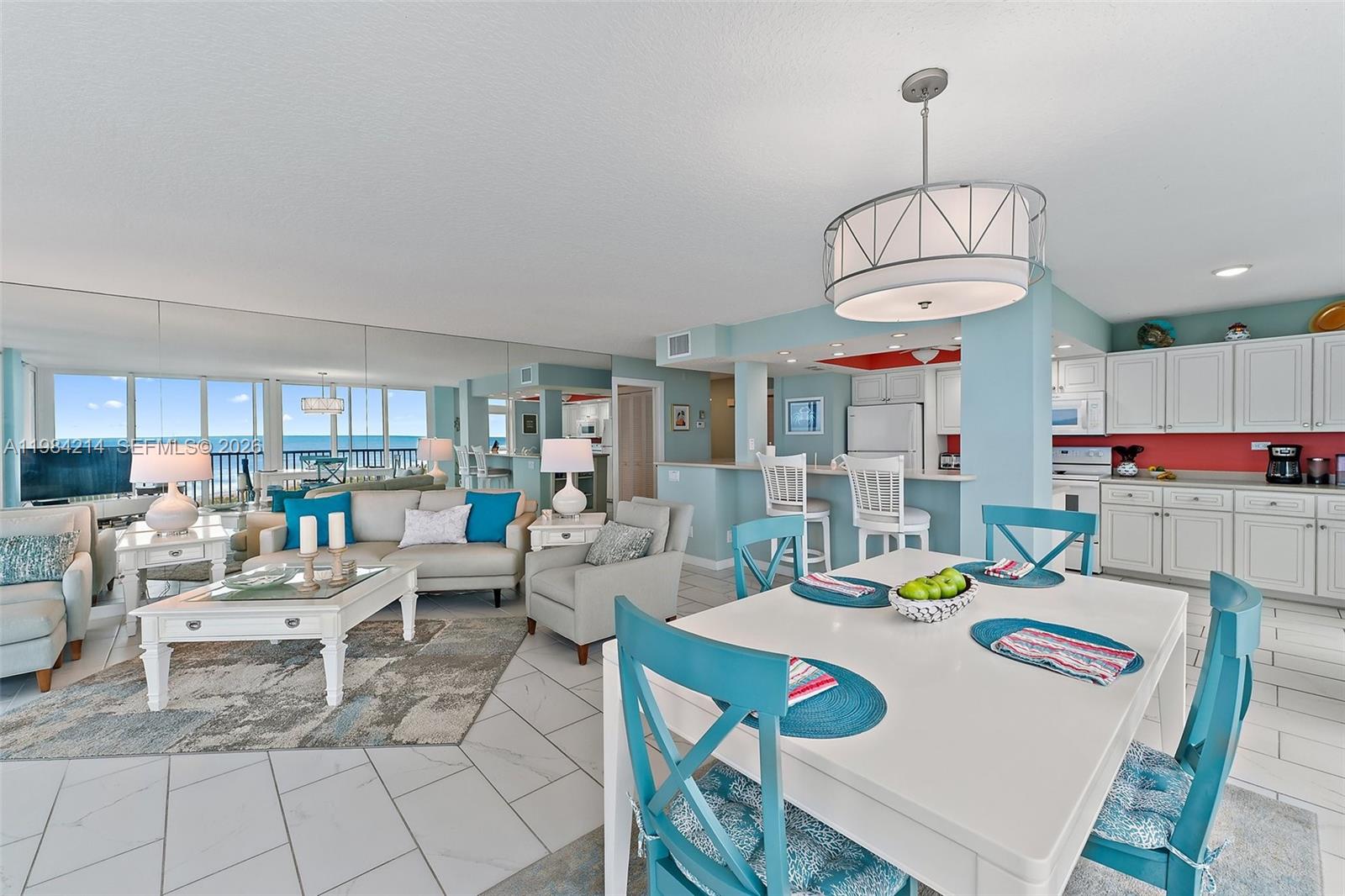 669 NE Plantation Rd #406, Hutchinson Island FL 34996