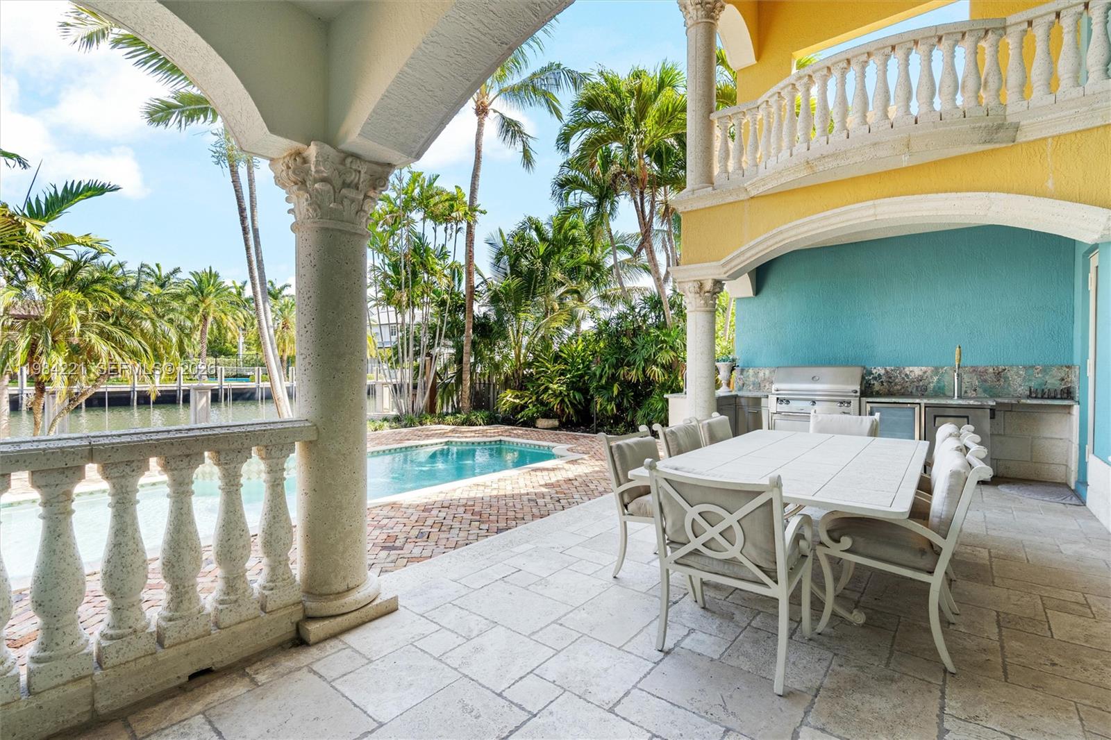 1701 SE 10th St, Fort Lauderdale FL 33316