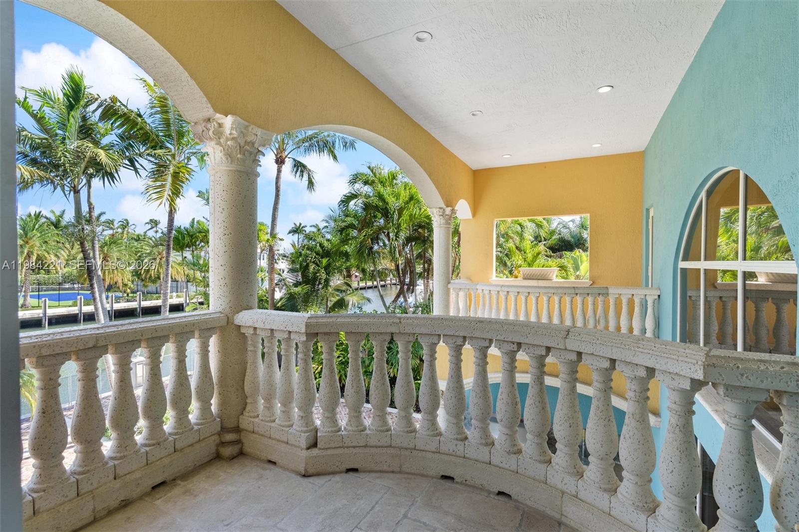 1701 SE 10th St, Fort Lauderdale FL 33316