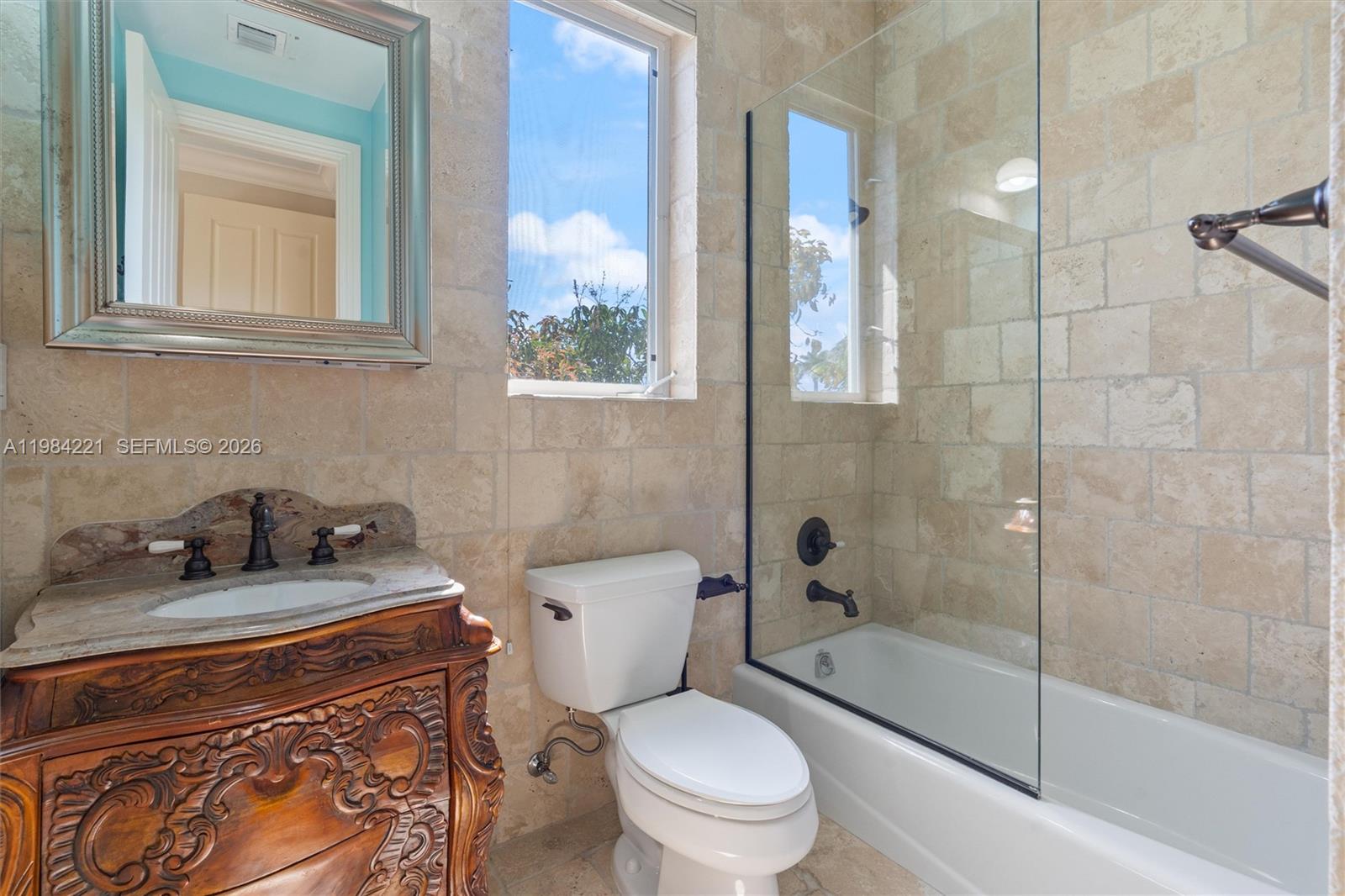 1701 SE 10th St, Fort Lauderdale FL 33316