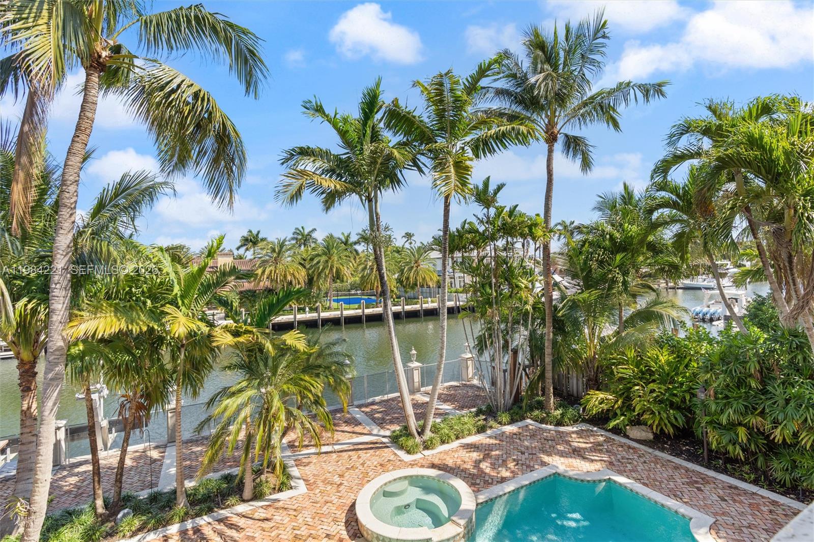 1701 SE 10th St, Fort Lauderdale FL 33316