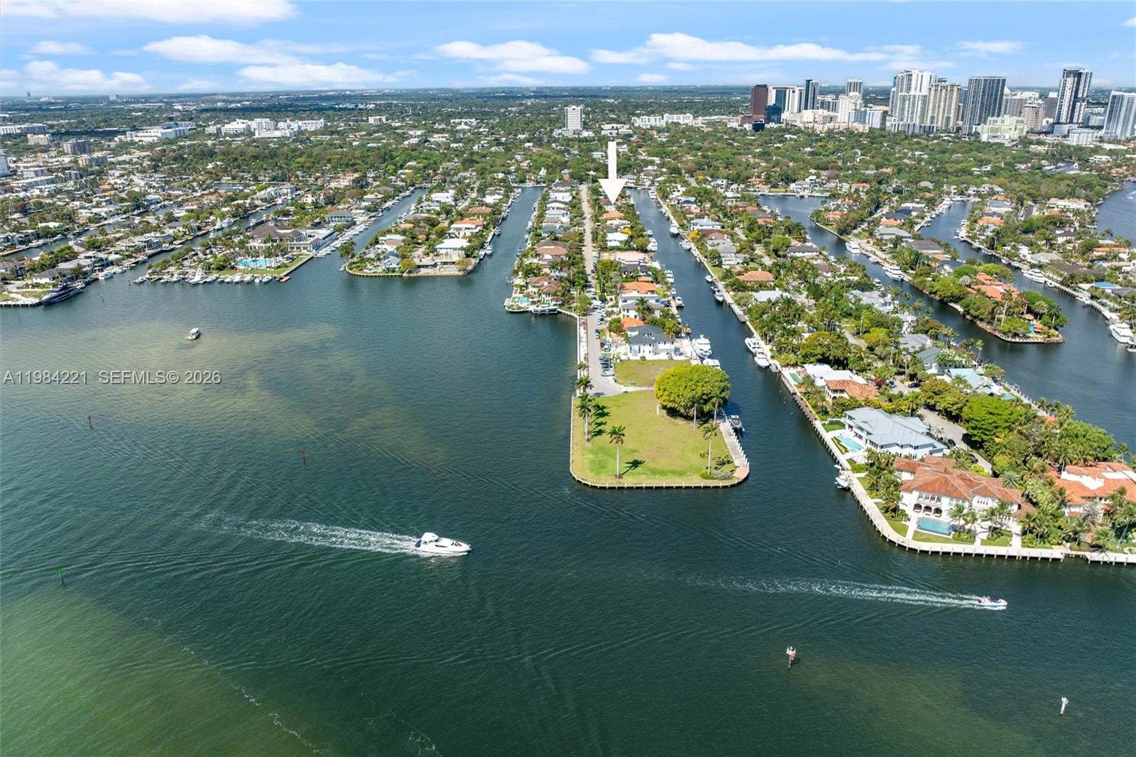 1701 SE 10th St, Fort Lauderdale FL 33316