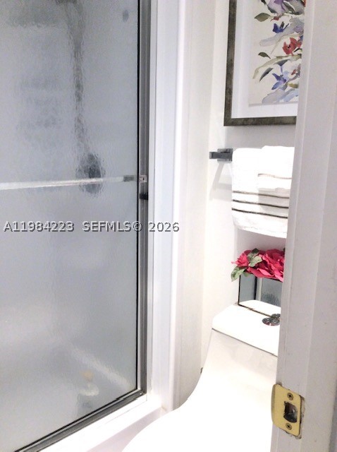 3701 N Country Club Dr #504, Aventura FL 33180