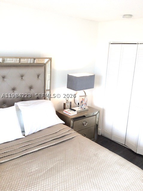 3701 N Country Club Dr #504, Aventura FL 33180