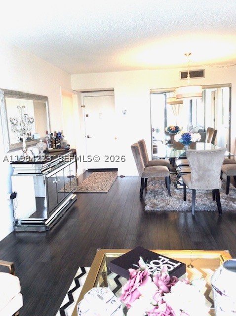 3701 N Country Club Dr #504, Aventura FL 33180