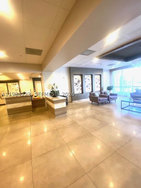 3701 N Country Club Dr #504, Aventura FL 33180