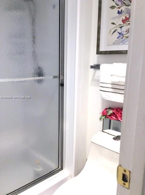 3701 N Country Club Dr #504, Aventura FL 33180