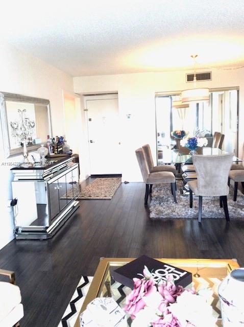 3701 N Country Club Dr #504, Aventura FL 33180