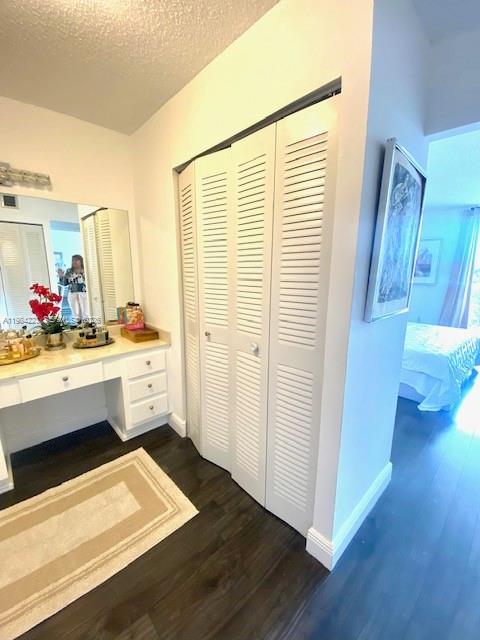 3701 N Country Club Dr #504, Aventura FL 33180